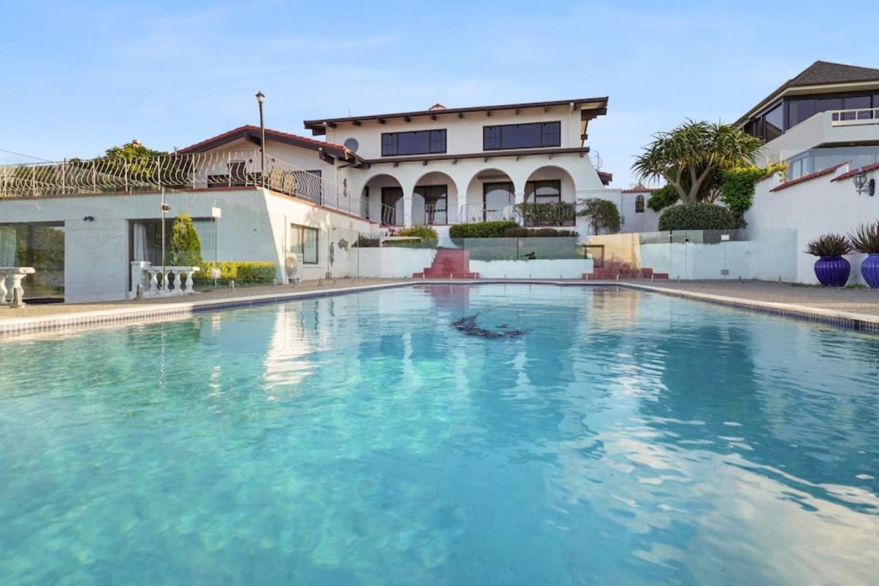 Magnificent Beachfront Mansion - Pool - Fireplace Auckland Exteriör bild